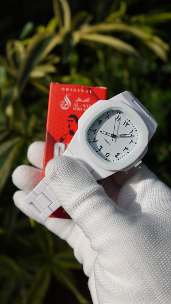 Trending Analog Watch with Arabic Numerals & Free Perfume