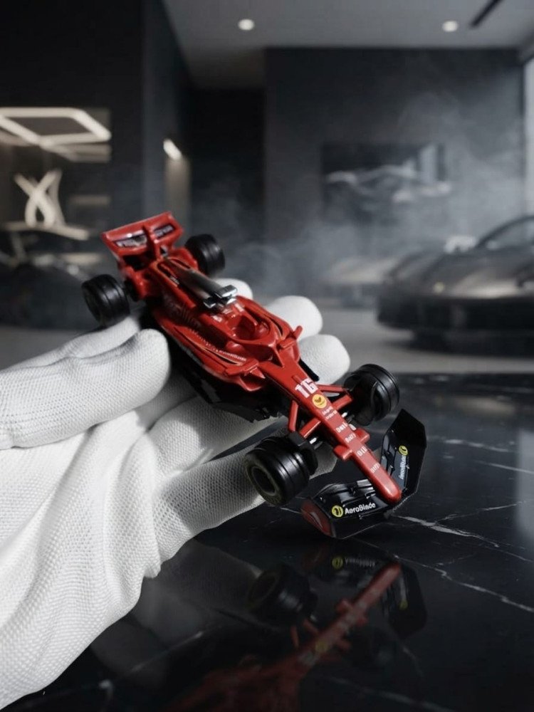 Premium 1:32 F1 Red Metal Miniature Racing Cars + FREE Surprise Analog Watch