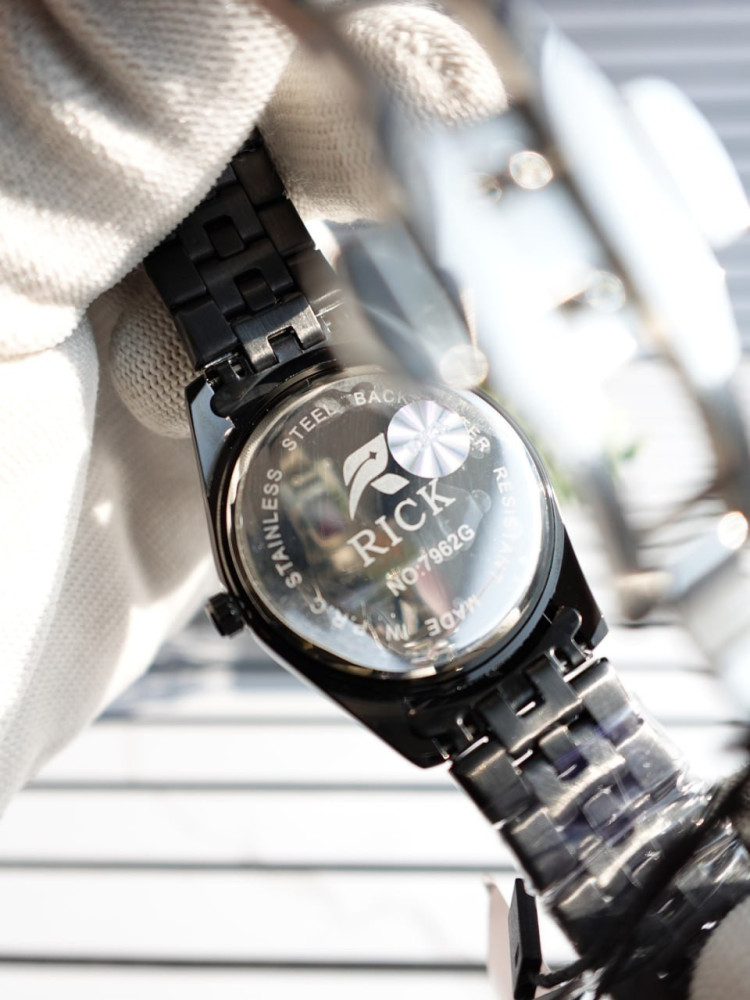 The Gentleman’s Legacy: Rick Premium Black Edition & Vintage Pocket Watch Combo