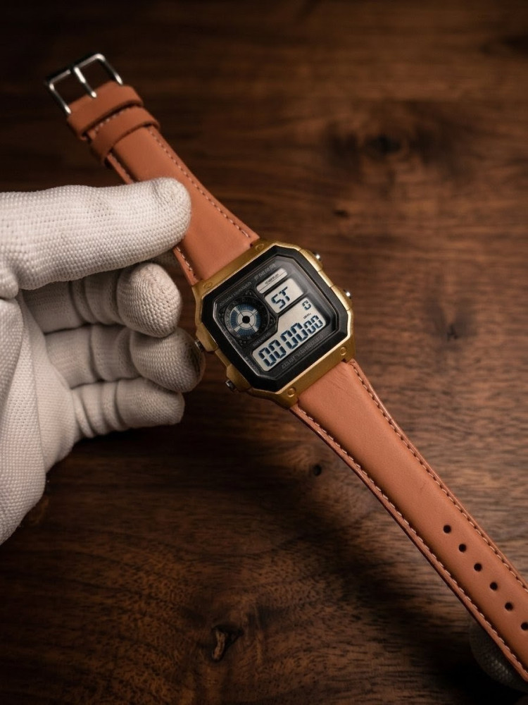 Retro Future: Premium Pioma Square Dial Digital Watch