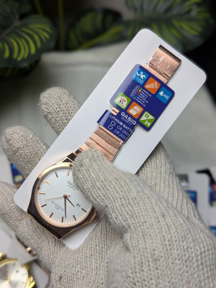 GASIQ: Timeless Elegance, Modern Appeal,Classic round dial