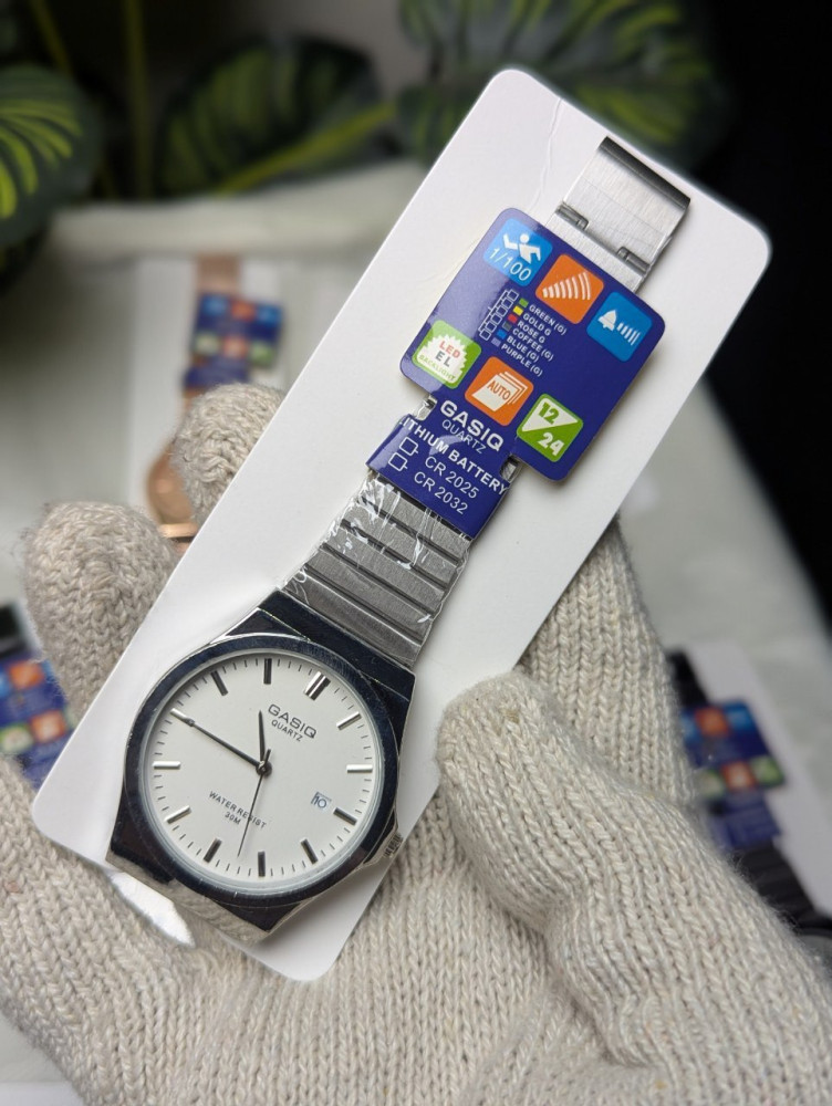 GASIQ: Timeless Elegance, Modern Appeal,Classic round dial