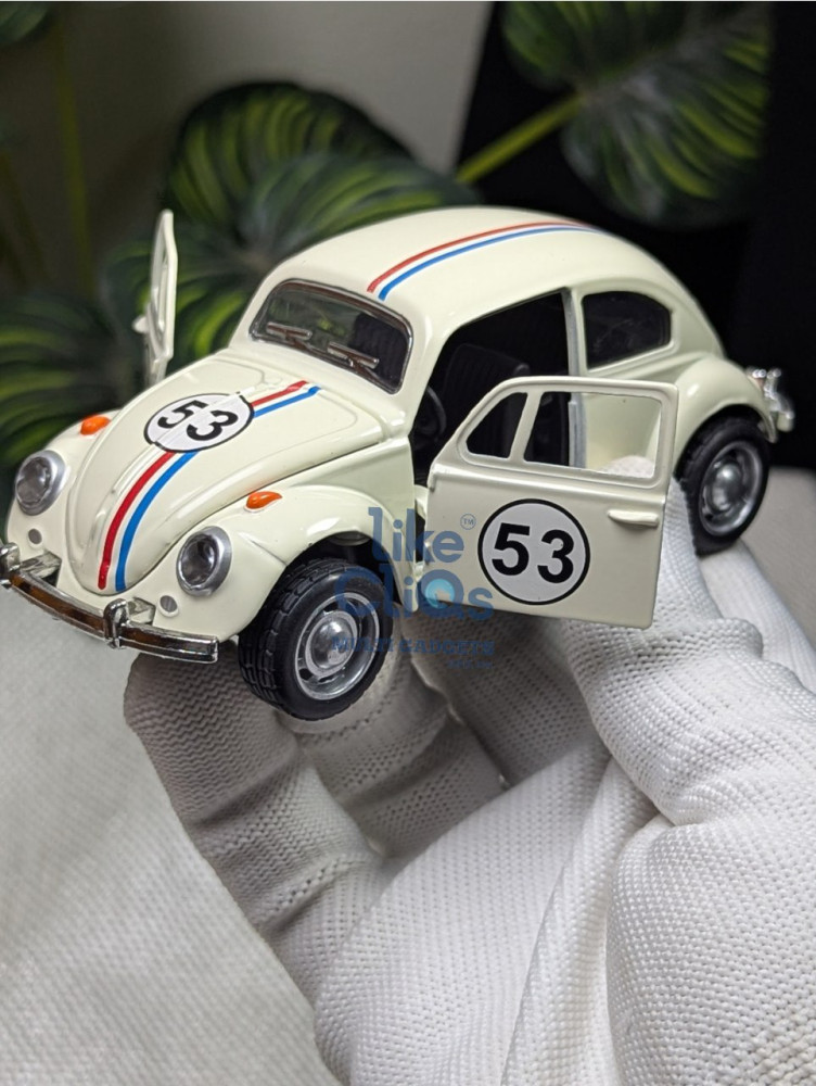 🚗Relive the magic of Herbie with this 1:36 scale Volkswagen Beetle