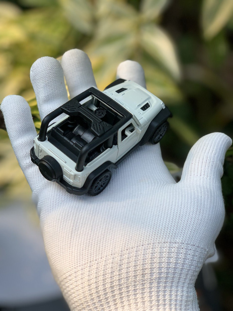Zoom into fun with these 1:43 scale Thar miniatures