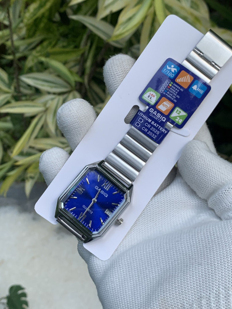 Step back in time with these GasiQ vintage-inspired watches