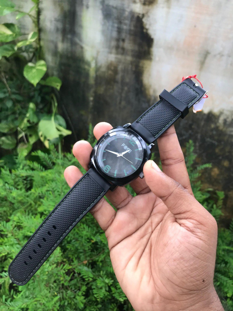 Elevate Your Style with Fose! ⌚️ (WQ295)