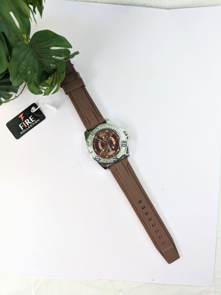 Fire Collections: Stylish Analog Watches 🔥(WQ390)