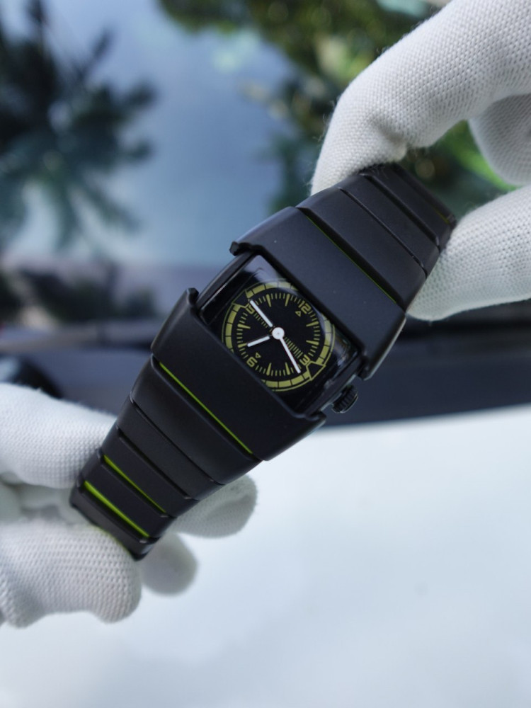 Trending Watch Combo: D-Line Analog Watch & Leather Wallet