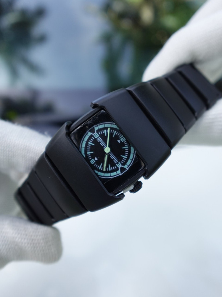 Trending Watch Combo: D-Line Analog Watch & Leather Wallet