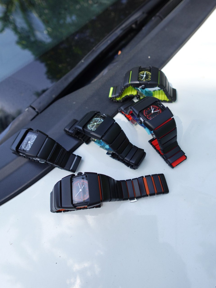 Trending Watch Combo: D-Line Analog Watch & Leather Wallet