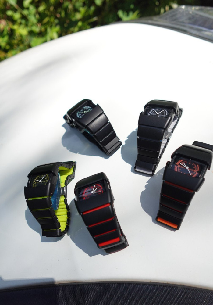 Trending Watch Combo: D-Line Analog Watch & Leather Wallet