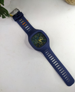 STYLISH ANALOG WATCH FOR BOYS (WQ133)