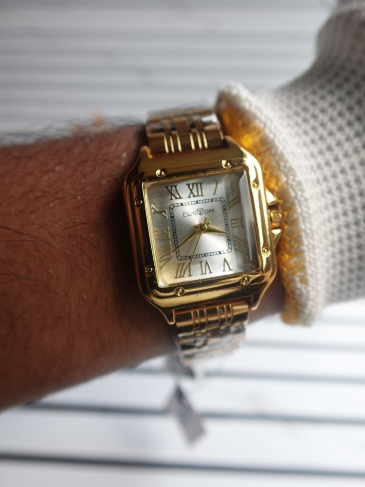 Elegance Redefined: Premium Square Dial Chain Watch for Girls