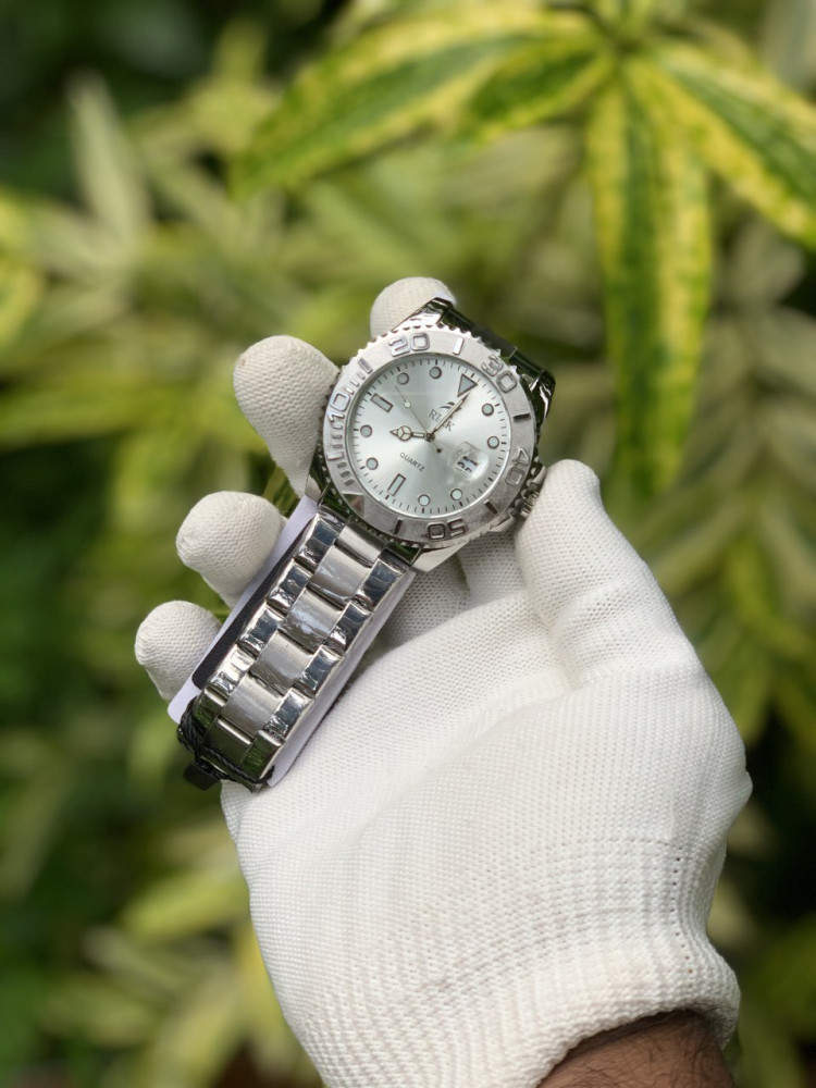 Rick Premium Rotating Bezel Watch - Glow-in-Dark, Date & Stainless Steel