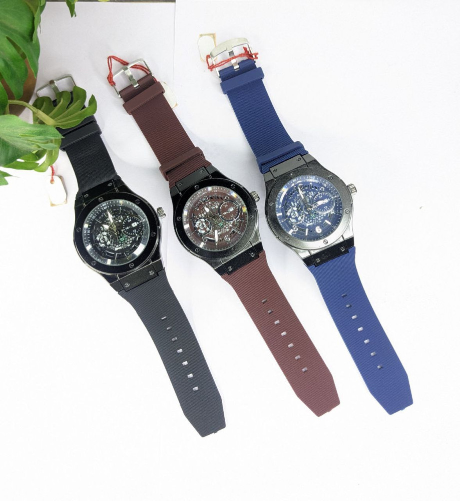 Sleek & Stylish Silicon Strap Watch 😎 (WQ293)