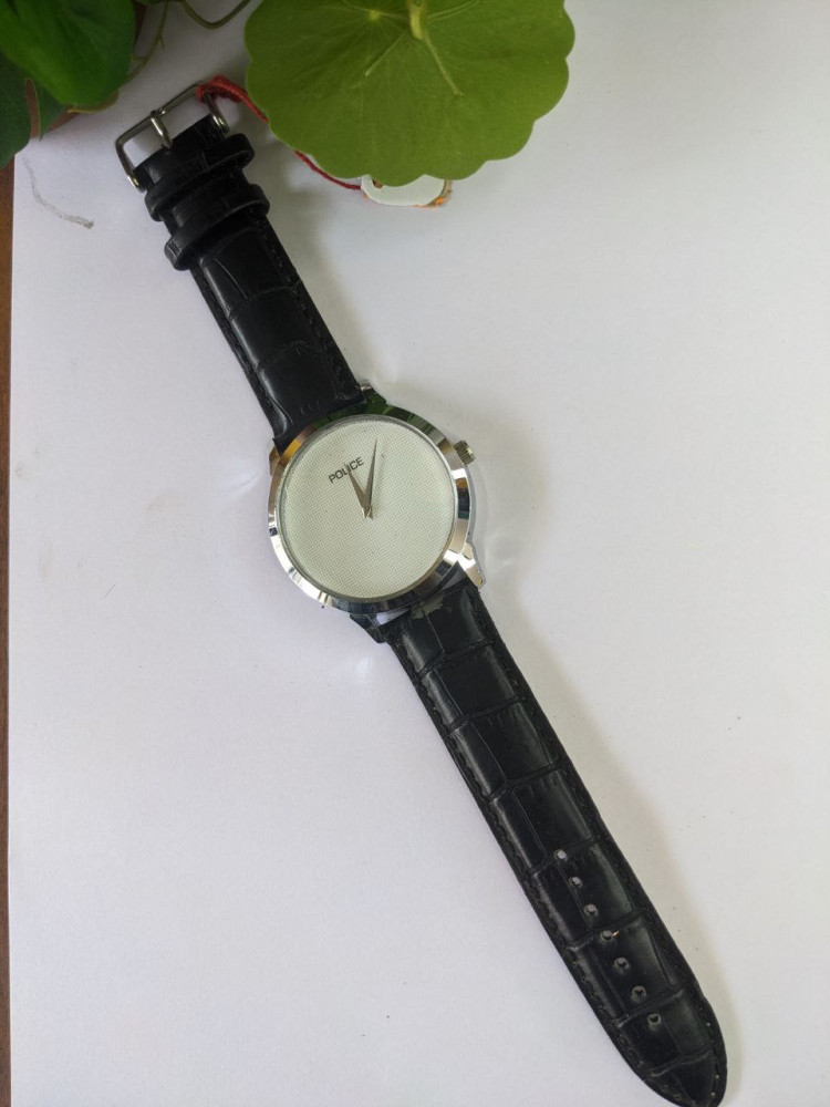 POLICE ANALOG WATCH  (WQ302)