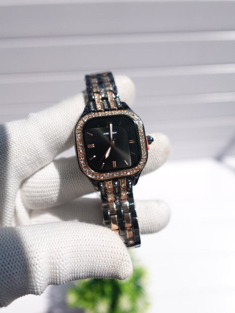 Crystal-Studded Premium Girls' Watch