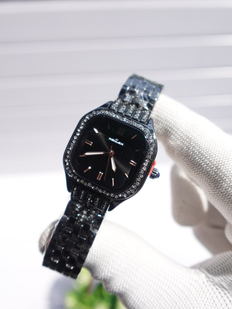 Crystal-Studded Premium Girls' Watch