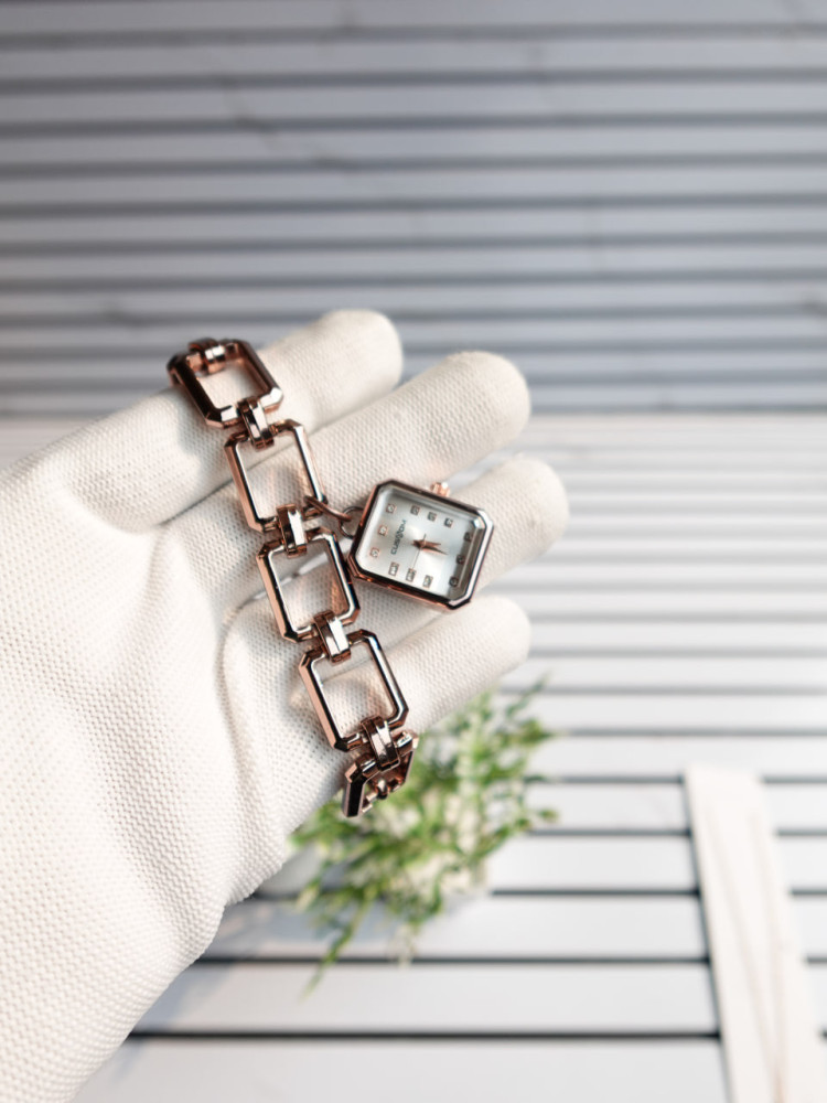 Timeless Elegance: Custom Bracelet Watch & Anti-Tarnish Necklace Combo