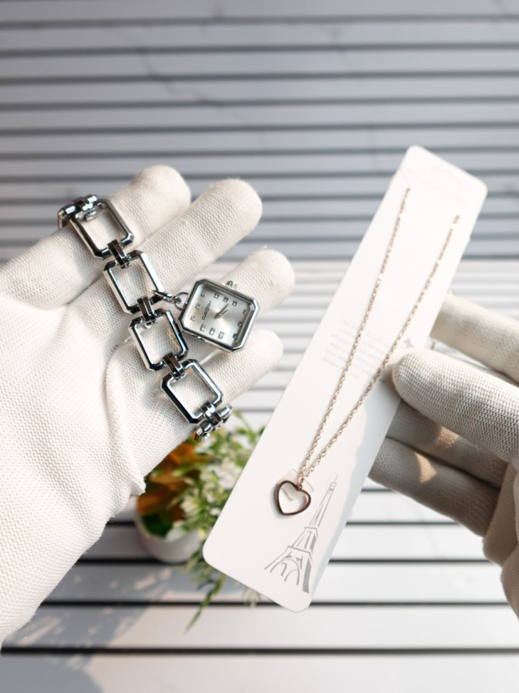 Timeless Elegance: Custom Bracelet Watch & Anti-Tarnish Necklace Combo