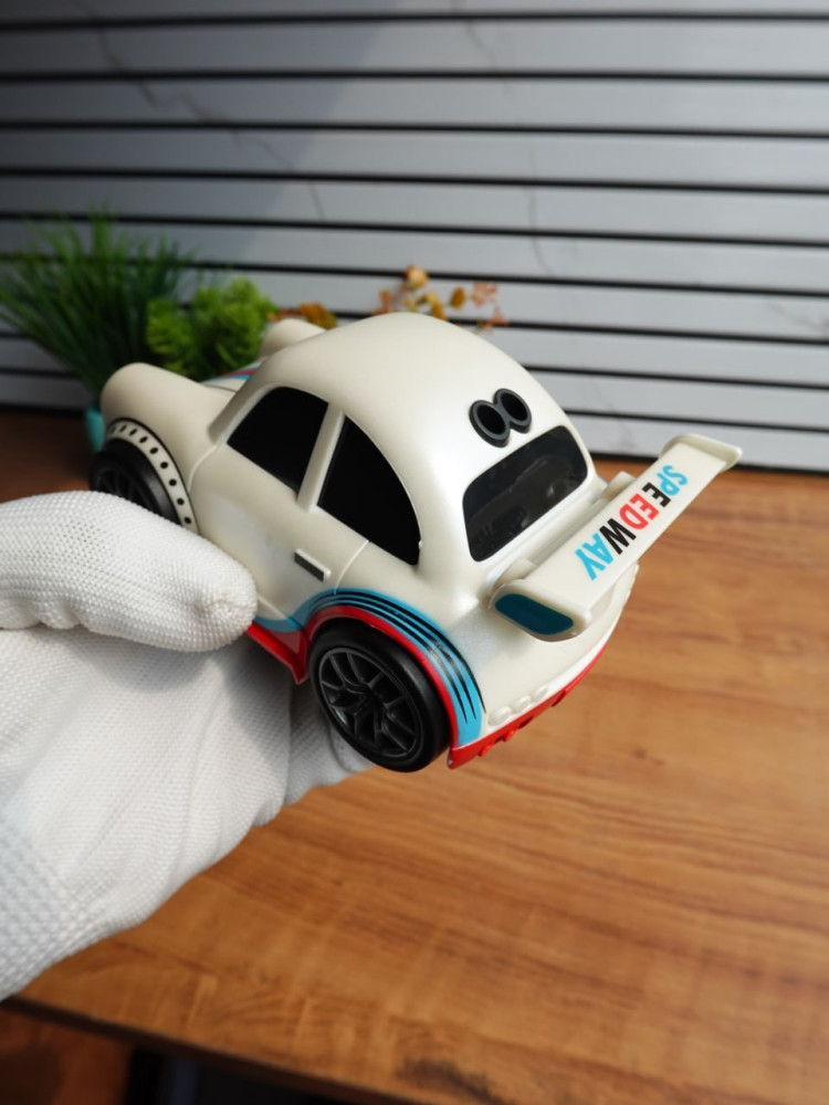 Next-Gen Fun: Smart Mini RC Car