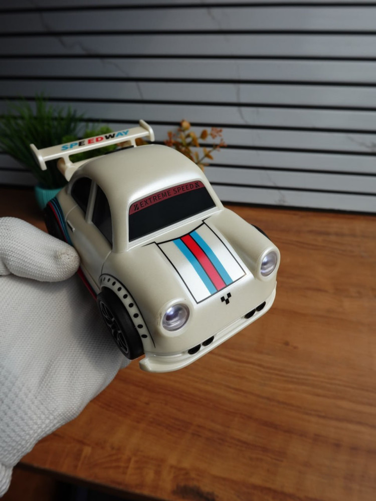 Next-Gen Fun: Smart Mini RC Car