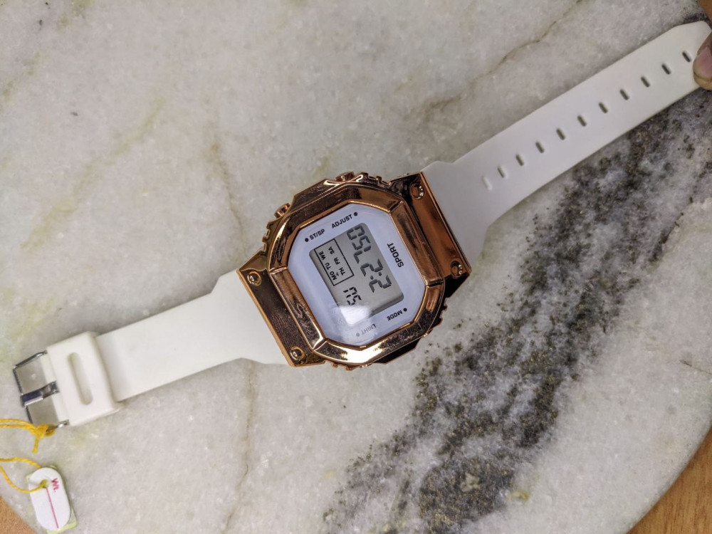 TRENDING MODEL SPORT DIGITAL WATCH WHITE COLOUR (WQ191)