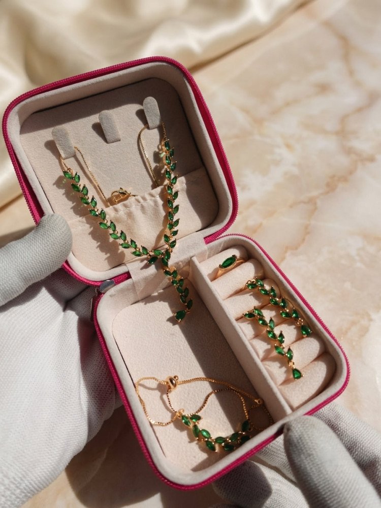 Royal Emerald Anti-Tarnish Jewellery Set Combo + FREE Surprise Analog Watch