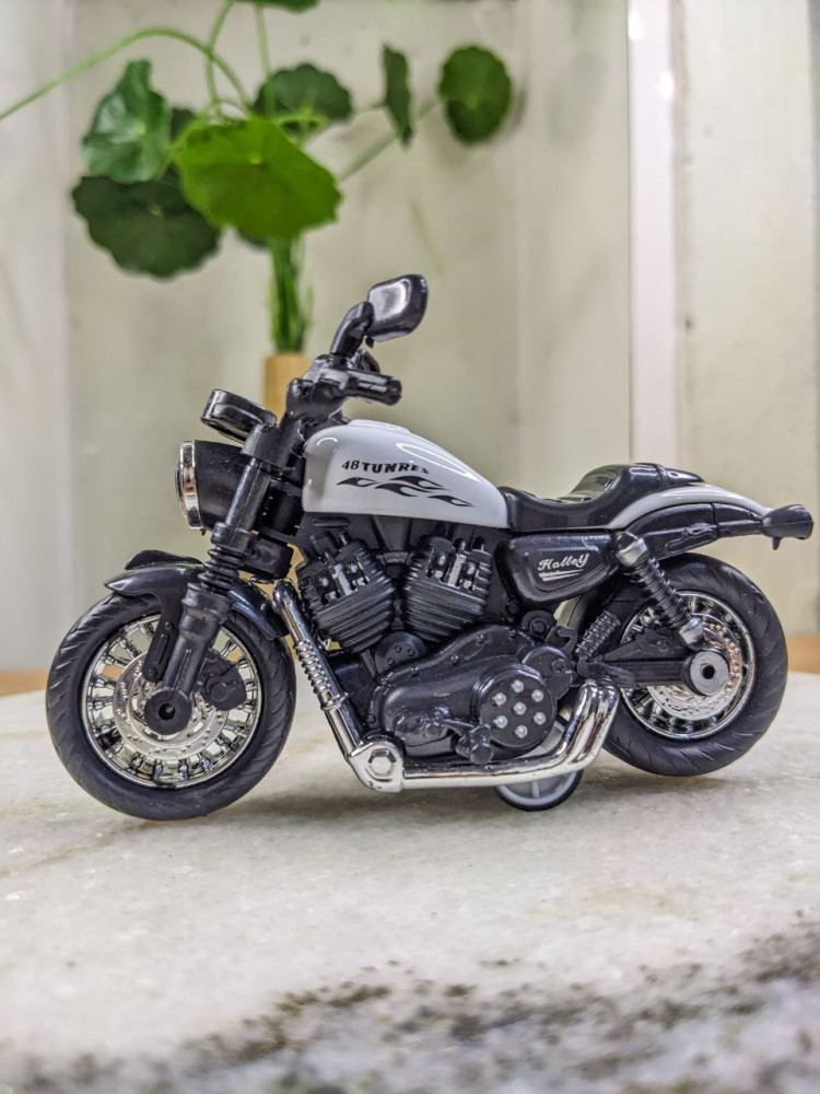 ROYAL ENFIELD MINIATURE (TQ01)