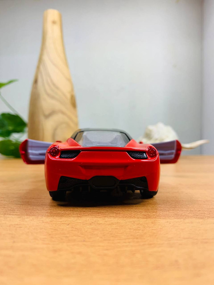 FERRARI MINIATURE ,METAL BODY  (TQ02)