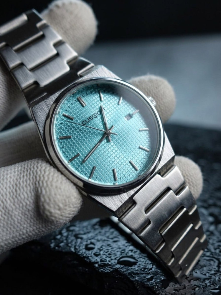 Timeless Elegance: Premium Custom Tiffany Blue Dial Luxury Watch