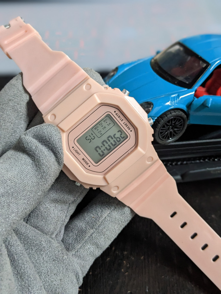 KIDS DIGITAL WATCH (WQ98)