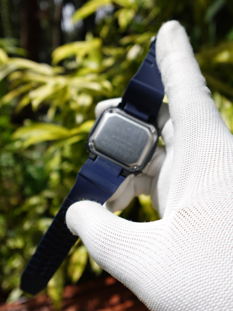 Dash Digital Watch: Unique Design & Premium Quality